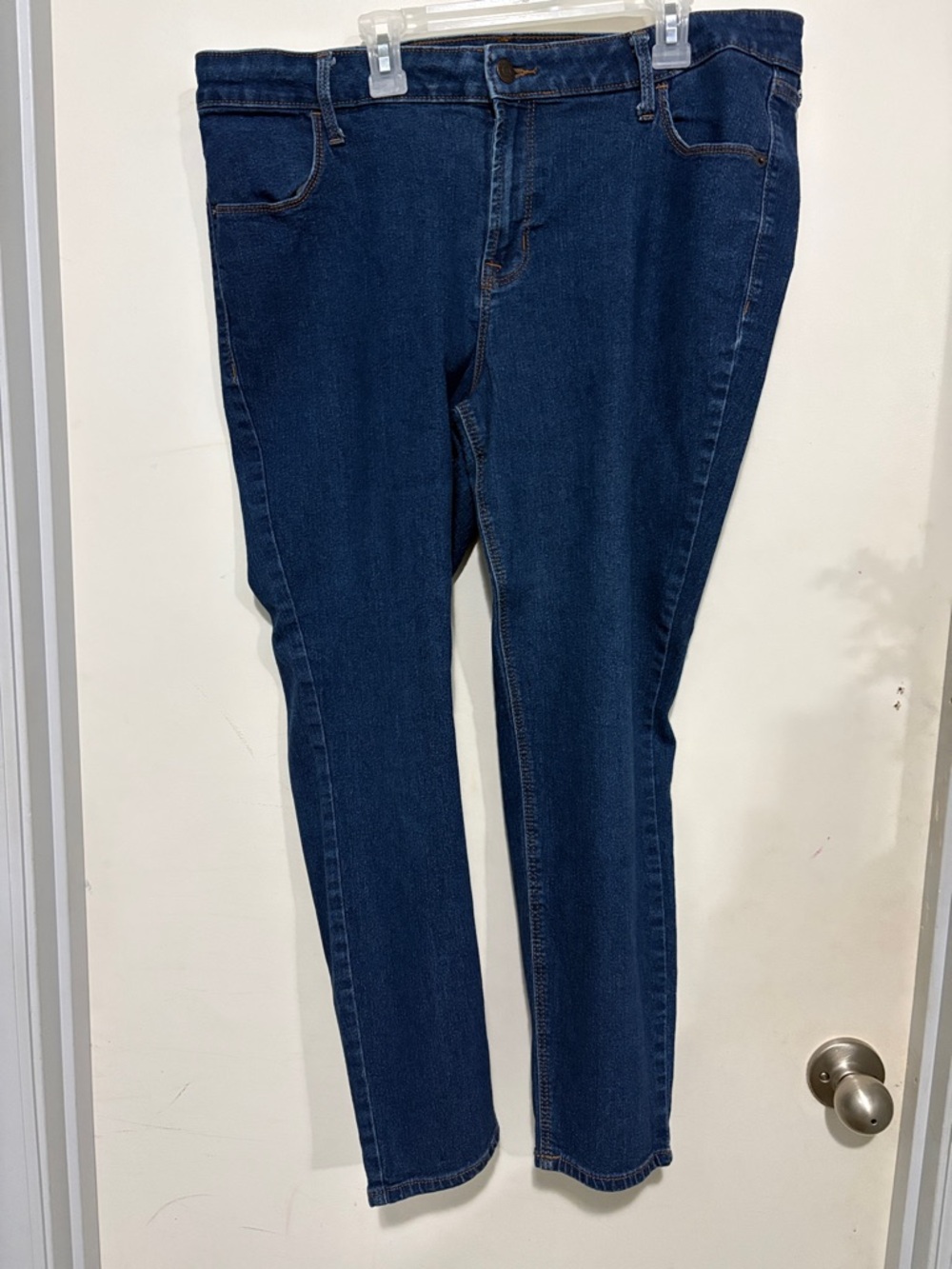 Old Navy super skinny ankle jeans